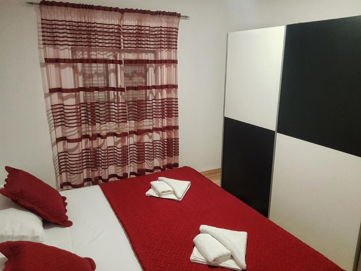 דירות Kaštel Sućurac Apartman Nela מראה חיצוני תמונה