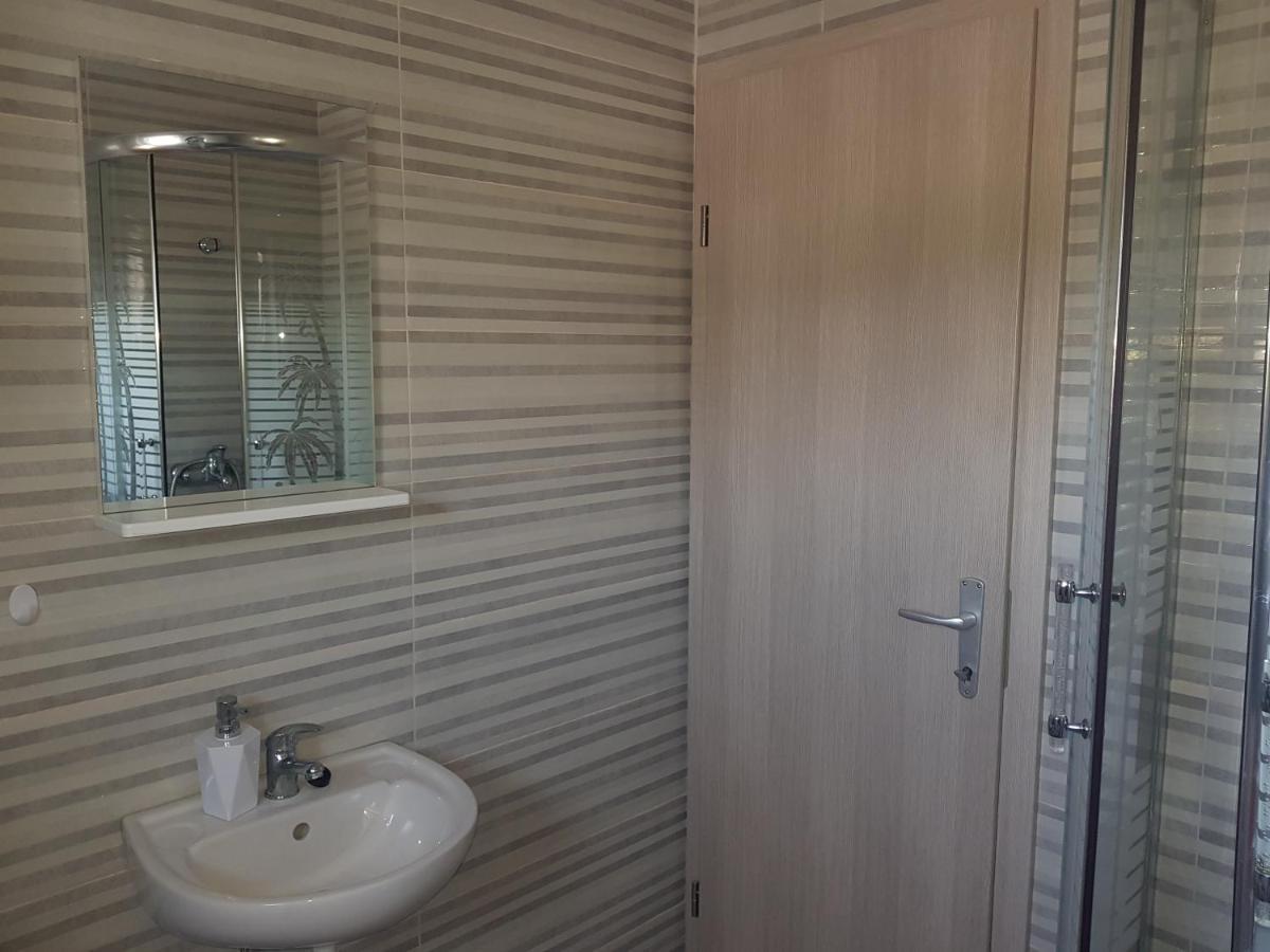 דירות Kaštel Sućurac Apartman Nela מראה חיצוני תמונה
