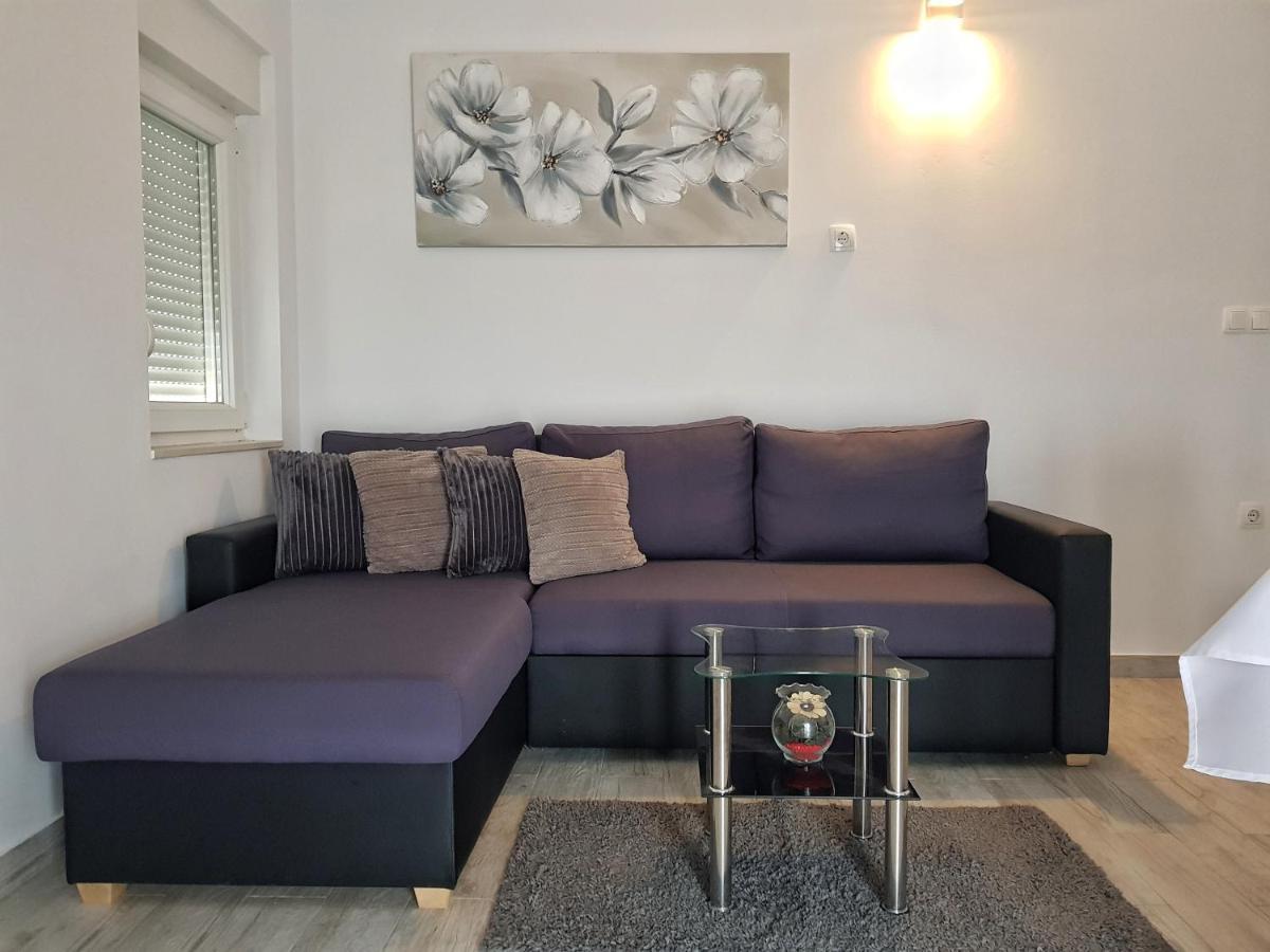 דירות Kaštel Sućurac Apartman Nela מראה חיצוני תמונה