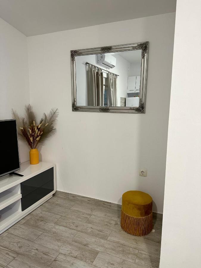 דירות Kaštel Sućurac Apartman Nela מראה חיצוני תמונה